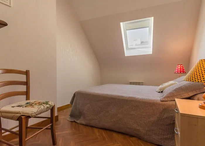 Сasa de vacaciones Charmante Maison Rénovée à 500m De La Avec Jardin, 2 Chambres, Parking Gratuit - Fr-1-306-911 Piriac-sur-Mer